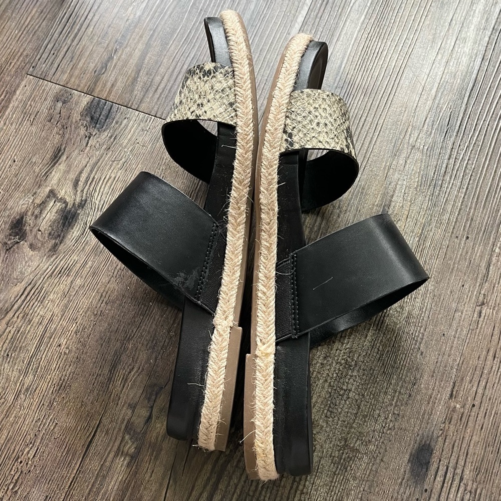 Franco Sarto Women's Babs Slide Snakeskin Two strap slip on sandals - Picture 6 of 6